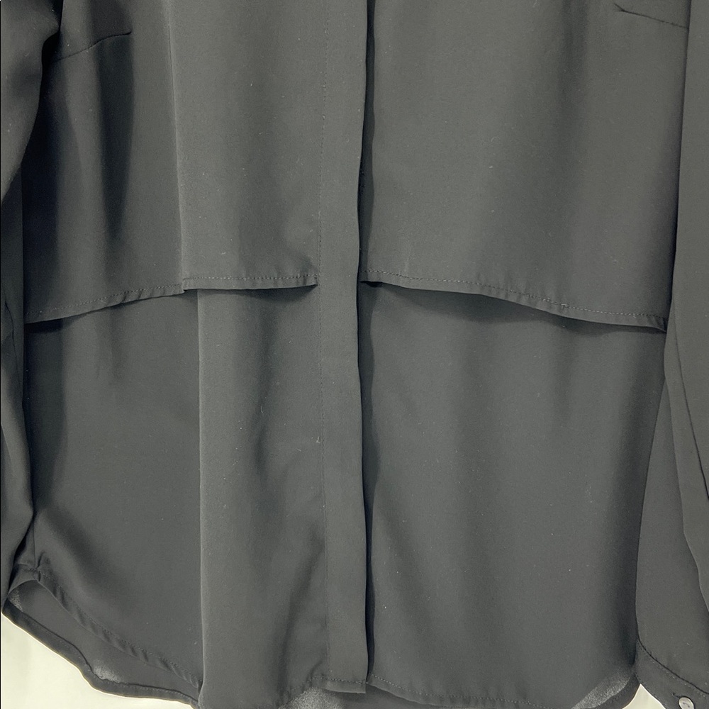 Sandra Ingrish Women’s Button Down Blouse Medium - image 3